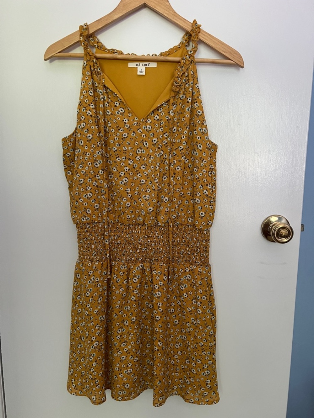 Francescas Miami Dress size Small